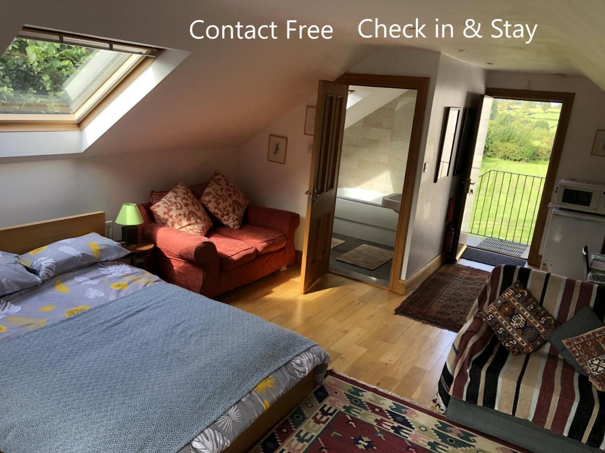 Rural Long Term Accommodation Хилсбъро Екстериор снимка